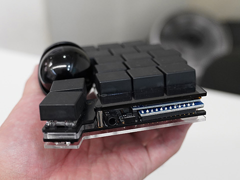 親指トラックボール搭載の左右分離キーボード自作キット「Keyball39