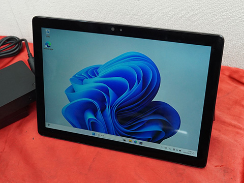 第8世代Core搭載の「Latitude 7200 2in1」が12,800円！保証無しの中古