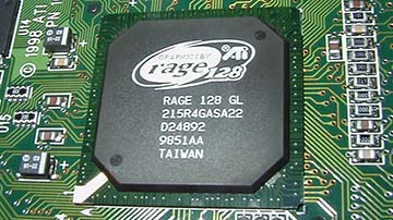 カノープスの「SPECTRA 5400 PE」がヒット、“GeForce以前”のNVIDIA