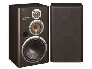 オンキヨー、30年の歴史を持つスピーカー D-7シリーズの11代目「D-77NE