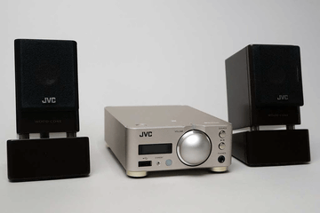 鳥居一豊の「良作×良品」】最小級個性派コンポ「JVC EX-NW1」の情熱的