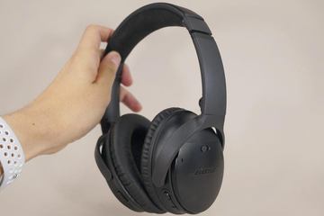 ヘッドフォンでAlexa/Googleアシスタントは便利? BOSE「QC35 II」を