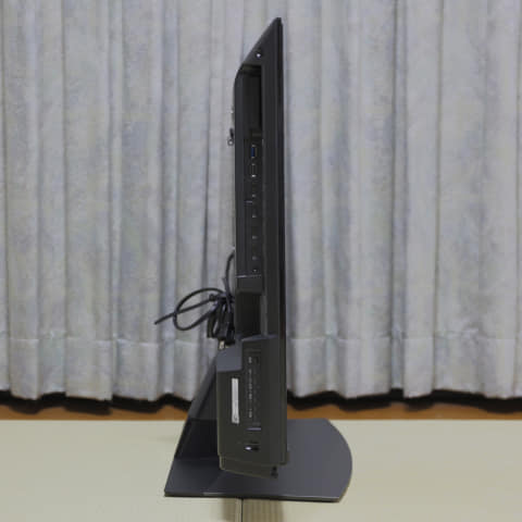 西川善司の大画面☆マニア】絶滅危惧種!? デスクトップにも使える孤高