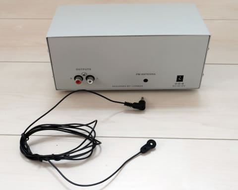 ラックスマンの真空管FMチューナー付属ムックが再登場。16,500円 - AV