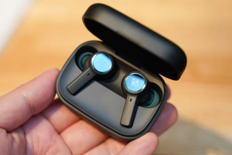 B&O、ANC搭載でスティック型の完全ワイヤレス「Beoplay EX」 - AV Watch