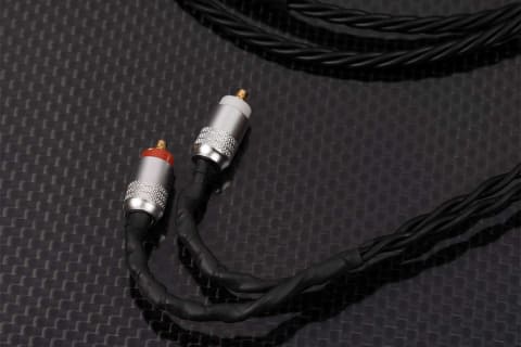 Brise Audio、ソニー「IER-Z1R」の特徴を活かすリケーブル - AV Watch