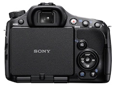 ソニー、“24Mピクセル” “10コマ/秒”のエントリークラス「α65