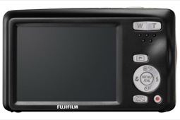 富士フイルム、5倍ズームレンズ搭載のスリムコンパクト「FinePix JX700