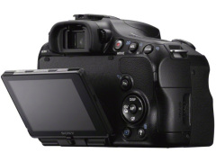 ソニー、人物写真を自動でトリミングする「α57」 - デジカメ Watch Watch