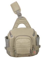 CLIK ELITE、ワンショルダーとウエストバッグを組み合わせたカメラ