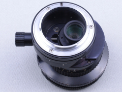 切り貼りデジカメ実験室：ニコンDfでアオリ撮影用「PC-Nikkor」新旧3本