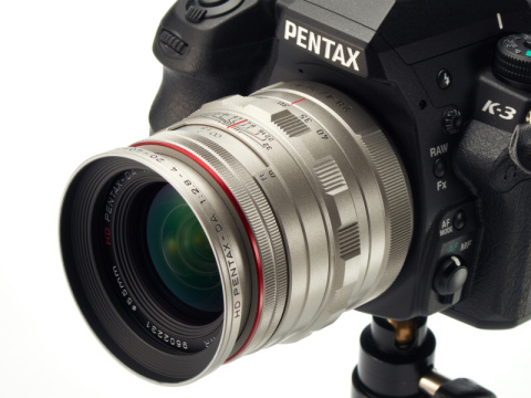 ミニレポート：HD DA 20-40mm Limitedは“ズームできる標準レンズ”で
