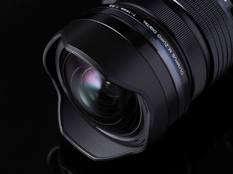 交換レンズレビュー：M.ZUIKO DIGITAL ED 7-14mm F2.8 PRO - デジカメ