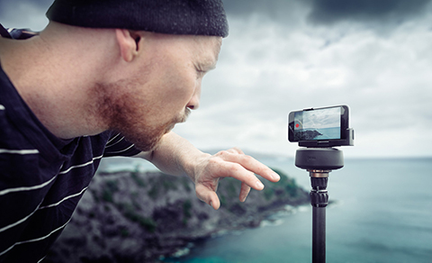 タイムラプス対応の電動雲台に、パン専用の「Genie mini」 - デジカメ