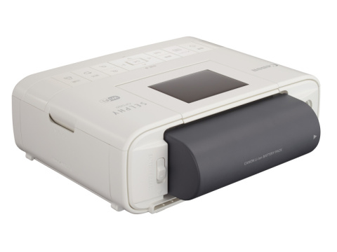 キヤノン、バッテリーを装着できる小型フォトプリンター「SELPHY