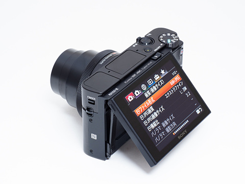 新製品レビュー：SONY RX100 VI（外観・機能編） - デジカメ Watch
