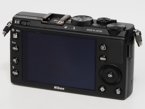 赤城耕一の「アカギカメラ」 第13回：リコーGRになれなかった、ニコン