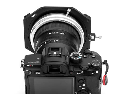 NiSi、ソニー「FE 14mm F1.8 GM」用フィルターホルダーに100mm幅タイプ