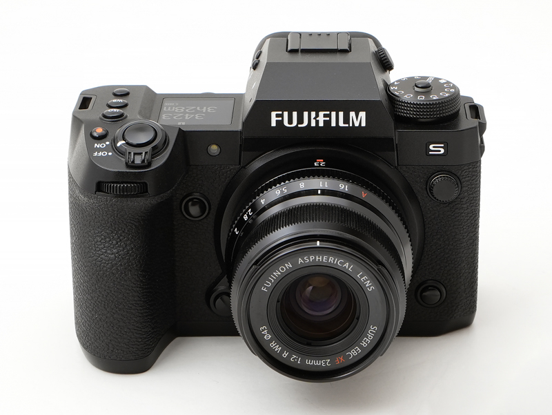 交換レンズレビュー：“小さくて軽い” 35mmAF単焦点レンズを一挙紹介