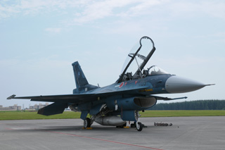 伊達淳一のレンズが欲しいッ！：速報「タムロンSP AF 17-50mm F2.8 XR