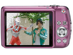 カシオ、600台限定の「ウルトラマン×EXILIM」をe-casioで予約開始