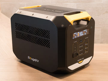 ポータブルエアコンがBougeRVから登場／音が静かな「睡眠モード」も