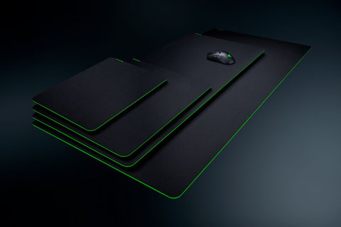 高速かつ正確な操作を実現するゲーミング用マウスパッド「Razer