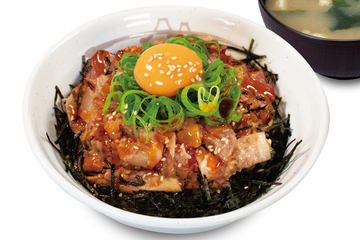 松屋・すし松「みいつけた！」とコラボキャンペーンを実施。オリジナル