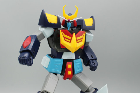 レビュー】「MODEROID バルディオス」レビュー 3機のメカによる特徴的