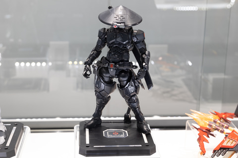 あみあみホビーキャンプ】FRAMETOYSから「人機巧 ULTRAMAN SUIT