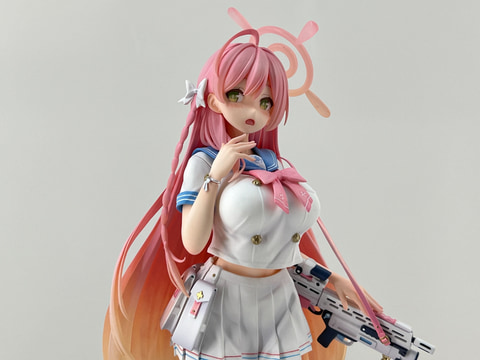 ブルアカ」よりハナコが制服＆スク水姿で立体化決定！【#ワンフェス