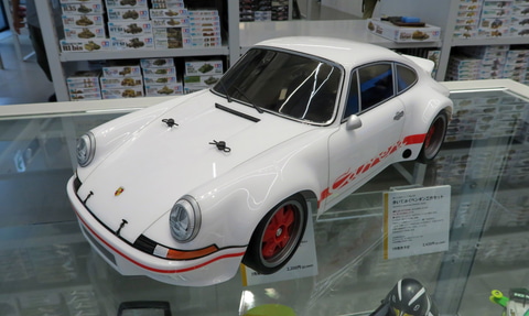 特別企画】【タミヤ撮り下ろし】「1/10RC ポルシェ911 カレラ RSR 2.8