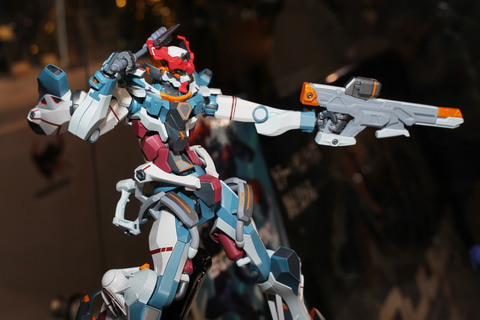 特別企画】【魂ネイションズ撮り下ろし】2025年8月発売の「METAL ROBOT