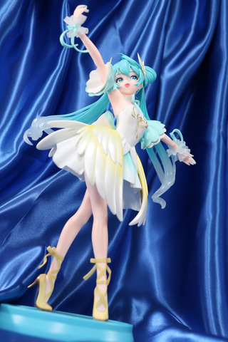 特別企画】プライズフィギュア「初音ミク BANPRESTO EVOLVE Classical