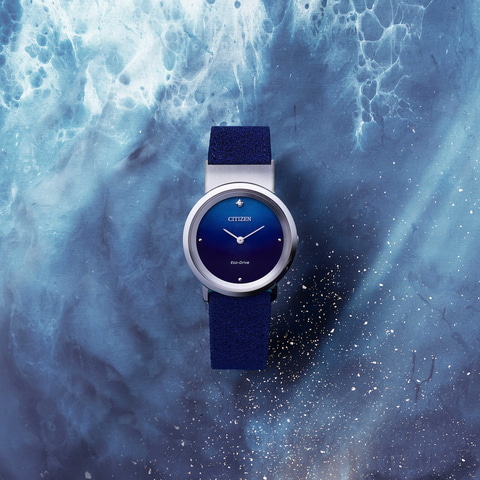 シチズン、海洋プラスチックごみのリサイクル素材で作った腕時計