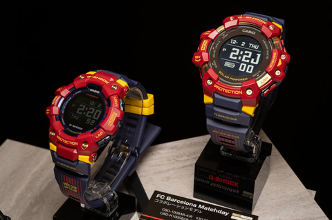 G-SHOCK、FCバルセロナ・カラーの“G-SQUAD” - Impress Watch