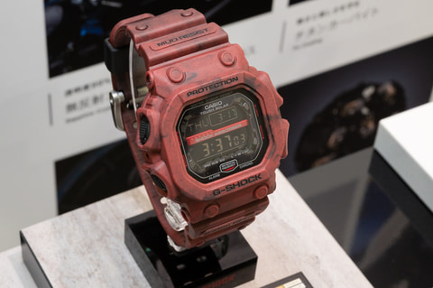 G-SHOCK、混色成形で砂や土をイメージ SAND LANDシリーズ - Impress Watch