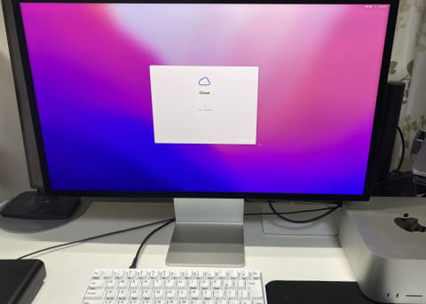 カメラ＆マイク内蔵の5Kディスプレイ「Apple Studio Display」と「Mac