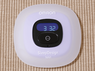 家電製品ミニレビュー】スムーズな眠りと自然な目覚めを実感! オムロン