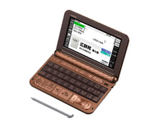 カシオ、10年ぶりの改訂新版となる「広辞苑 第七版」を収録した電子