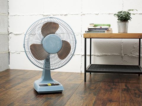 National 家庭用扇風機 レトロデザイン National 家庭用扇風機 レトロ