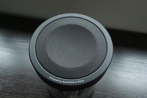 バルミューダからスピーカー登場! 光の演出で音楽がもっと好きになれた