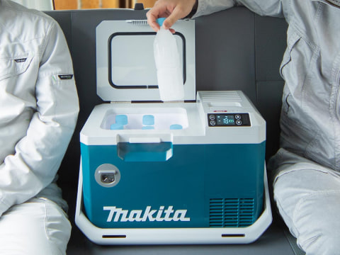 マキタ、持ち運びやすい充電式保冷温庫。冷たさ1日キープ - 家電 Watch