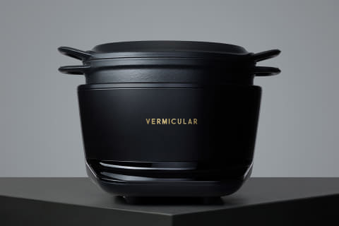 プレミアムなバーミキュラ 全モデルに限定ブラック&ゴールド - 家電 Watch