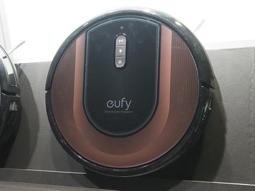 Anker、吸引/水拭きができる26,800円のロボット掃除機「Eufy RoboVac