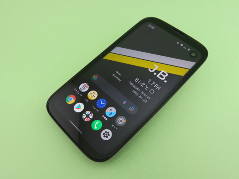 BALMUDA Phone」から見えるスマートフォン進化の課題 - ケータイ Watch