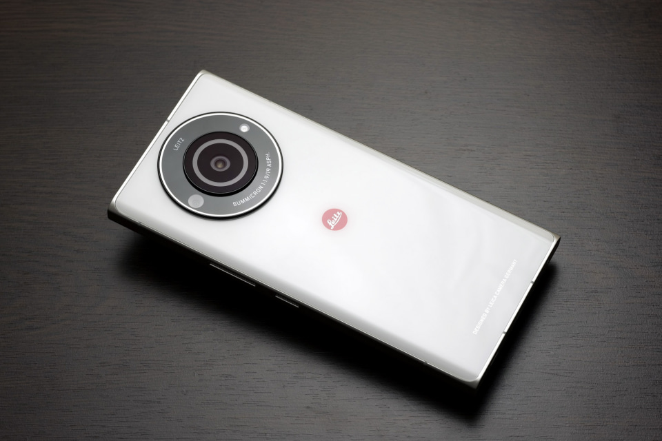 ライカ監修「Leitz Phone 2」を試す、魅惑のLeitz Looks はスナップ