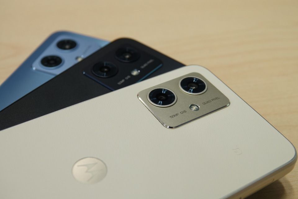 写真で見る「moto g64 5G」と「moto g64y 5G」] - ケータイ Watch