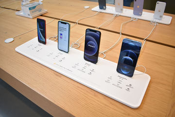 iPhone 11」の画面タッチが反応しない不具合、アップルが無償修理