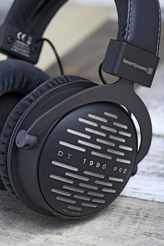 高解像度とクセのなさを兼ね備えたモニタヘッドホン「beyerdynamic DT